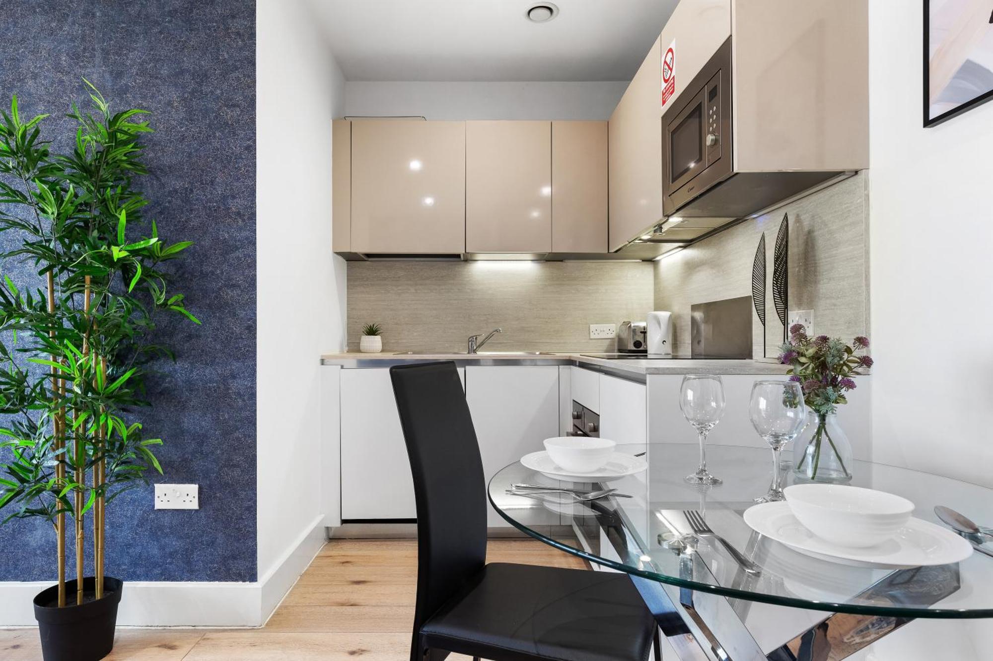 Modern One Bedroom Flat - Sleeps 5 -Near Heathrow - London Ub3 Londres Exterior foto