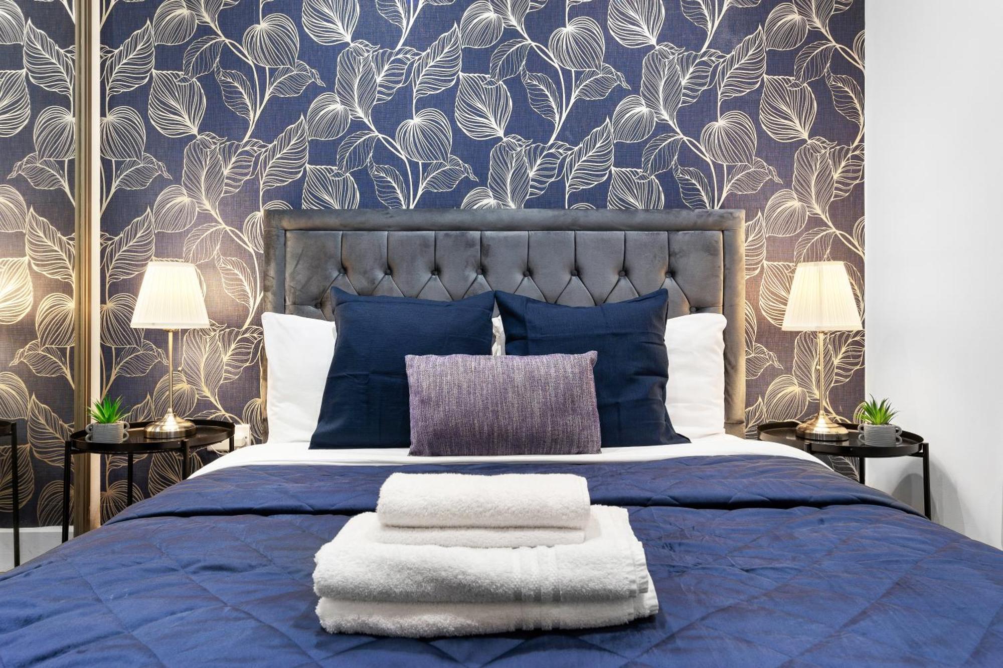 Modern One Bedroom Flat - Sleeps 5 -Near Heathrow - London Ub3 Londres Exterior foto